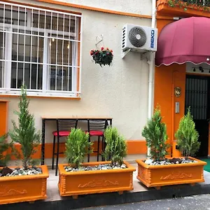 Zebra Alsancak Apart Otel