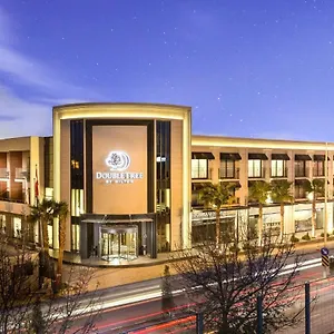 מלון Doubletree By Hilton Airport, איזמיר